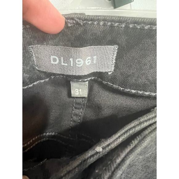 NWT DL1961 Jeans / Black-Snakeskin Pattern / Size 31 - Picture 11 of 11